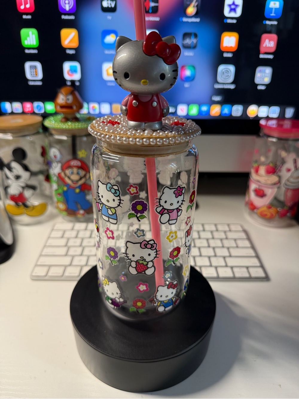 Hello Kitty Glass Tumbler